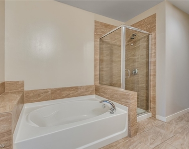 353 E Bonneville Avenue - Photo Thumbnail 12
