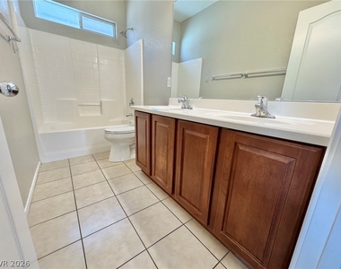 6012 Traviata Avenue - Photo Thumbnail 21