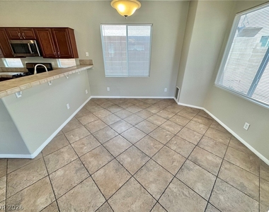 6012 Traviata Avenue - Photo Thumbnail 2