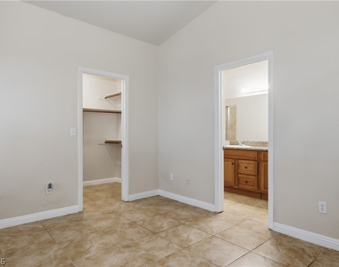 8216 Grassy Point Circle - Photo Thumbnail 26
