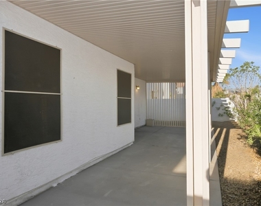 8216 Grassy Point Circle - Photo Thumbnail 24