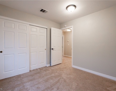 10024 Sail Landing Court - Photo Thumbnail 31