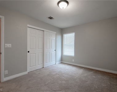 10024 Sail Landing Court - Photo Thumbnail 35