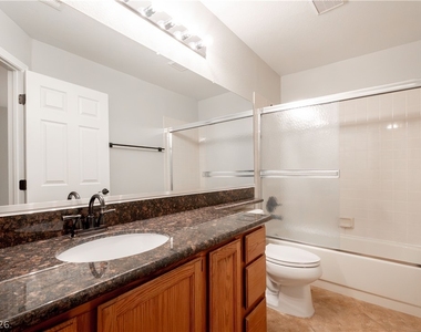 10024 Sail Landing Court - Photo Thumbnail 32