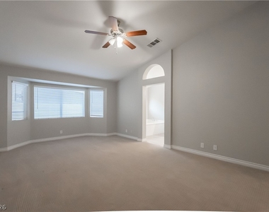10024 Sail Landing Court - Photo Thumbnail 8