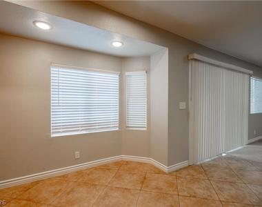 10024 Sail Landing Court - Photo Thumbnail 22