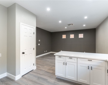 10505 Cold Mountain Avenue - Photo Thumbnail 9