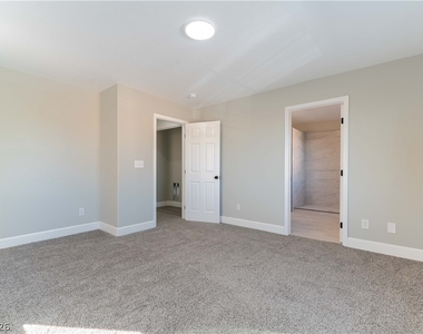 10505 Cold Mountain Avenue - Photo Thumbnail 19