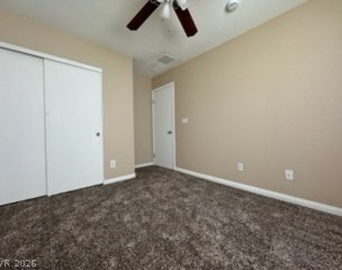 6516 Raven Hall Street - Photo Thumbnail 12