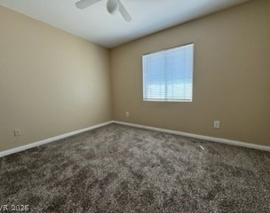 6516 Raven Hall Street - Photo Thumbnail 10