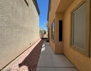 6516 Raven Hall Street - Photo Thumbnail 2