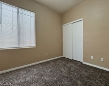 6516 Raven Hall Street - Photo Thumbnail 7