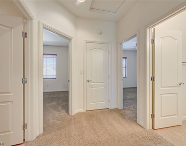 5921 Altissimo Street - Photo Thumbnail 37