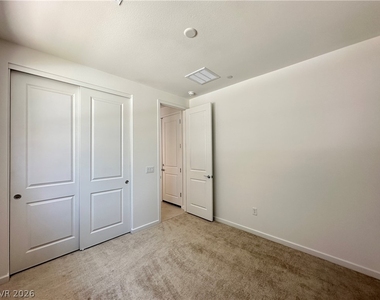 3331 Esker Ridge Avenue - Photo Thumbnail 15