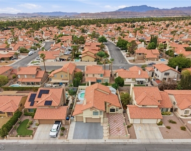 4727 Beaconsfield Street - Photo Thumbnail 5