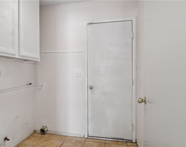 4727 Beaconsfield Street - Photo Thumbnail 19