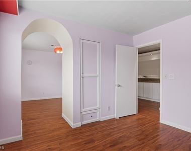 4727 Beaconsfield Street - Photo Thumbnail 38