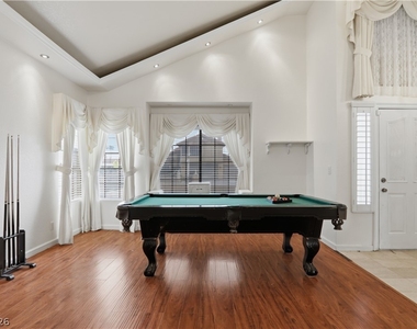 4727 Beaconsfield Street - Photo Thumbnail 9