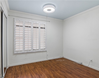 4727 Beaconsfield Street - Photo Thumbnail 22