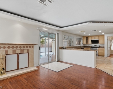 4727 Beaconsfield Street - Photo Thumbnail 11