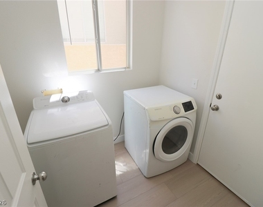 9450 Spellman Court - Photo Thumbnail 23