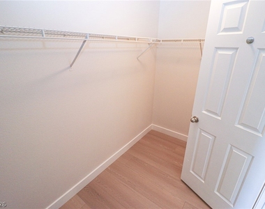 9450 Spellman Court - Photo Thumbnail 21