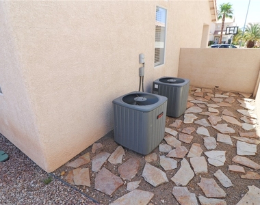 9450 Spellman Court - Photo Thumbnail 11