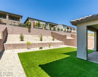 109 Medianoche Street - Photo Thumbnail 43