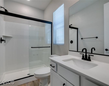 109 Medianoche Street - Photo Thumbnail 29
