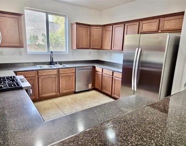 8971 Lily Touchstone Court - Photo Thumbnail 4