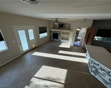 6740 Lavender Lilly Lane - Photo Thumbnail 4