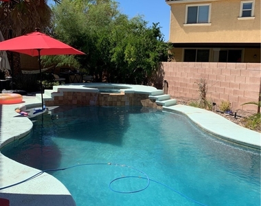 6616 Black Oaks Street - Photo Thumbnail 13