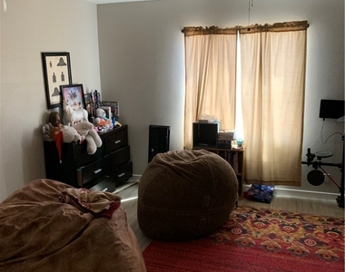 6616 Black Oaks Street - Photo Thumbnail 14
