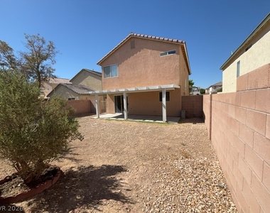 6045 Stone Hollow Avenue - Photo Thumbnail 13