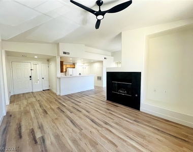 912 Duckhorn Court - Photo Thumbnail 6