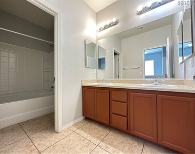 4020 Thomas Patrick Avenue - Photo Thumbnail 15