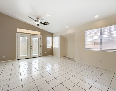 5900 Round Castle Street - Photo Thumbnail 8