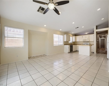 5900 Round Castle Street - Photo Thumbnail 3