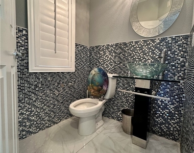 5937 Gordon Creek Avenue - Photo Thumbnail 4
