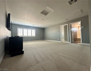 5937 Gordon Creek Avenue - Photo Thumbnail 28