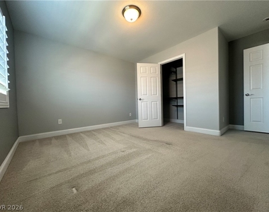 5937 Gordon Creek Avenue - Photo Thumbnail 31