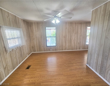 700 W Kimberly Avenue - Photo Thumbnail 11