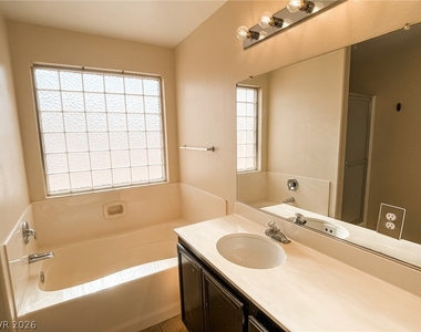 10005 W Cherokee Avenue - Photo Thumbnail 17