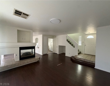10200 Moth Orchid Court - Photo Thumbnail 9
