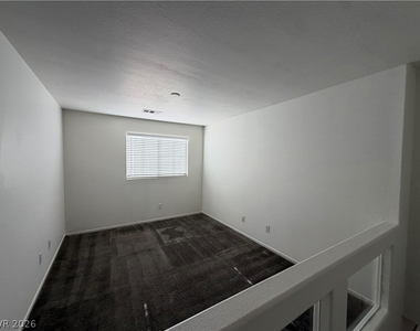 10200 Moth Orchid Court - Photo Thumbnail 24