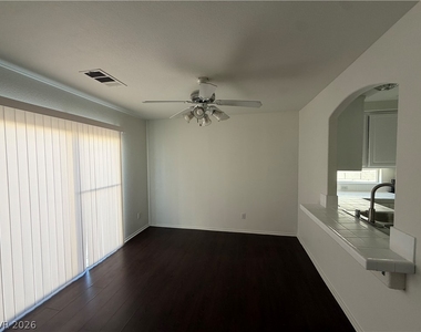 10200 Moth Orchid Court - Photo Thumbnail 14