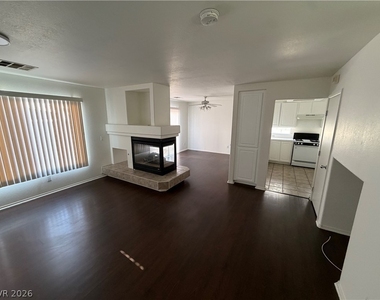 10200 Moth Orchid Court - Photo Thumbnail 4