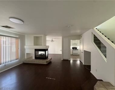 10200 Moth Orchid Court - Photo Thumbnail 8