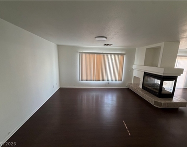 10200 Moth Orchid Court - Photo Thumbnail 3