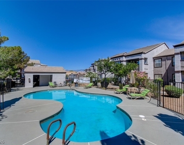 7255 W Sunset Road - Photo Thumbnail 22
